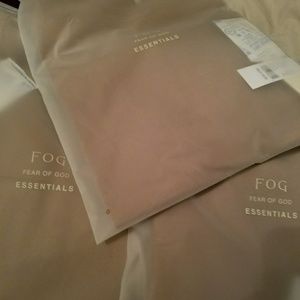Fear of God essential bundle